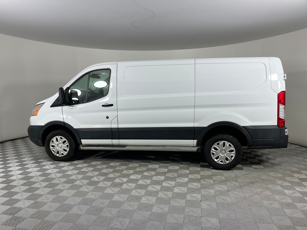 2019 Ford Transit photo 4