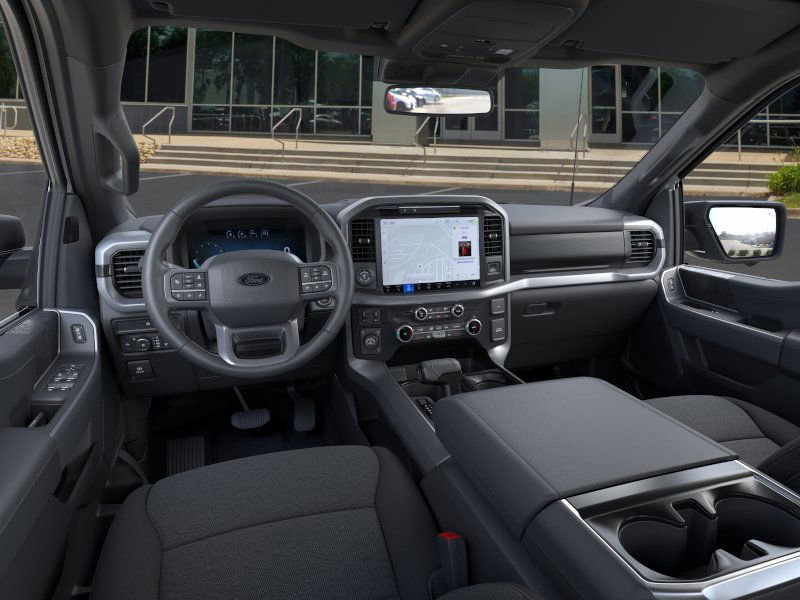 2025 Ford F-150 XLT - Photo 10
