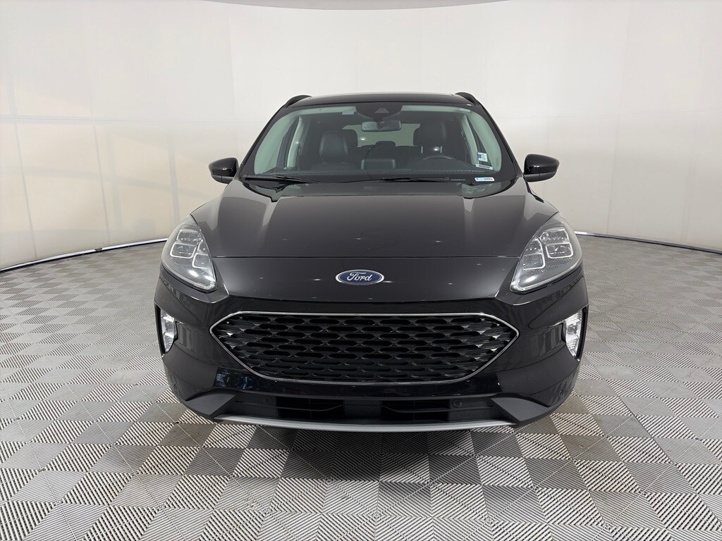 Used 2022 Ford Escape Titanium SUV