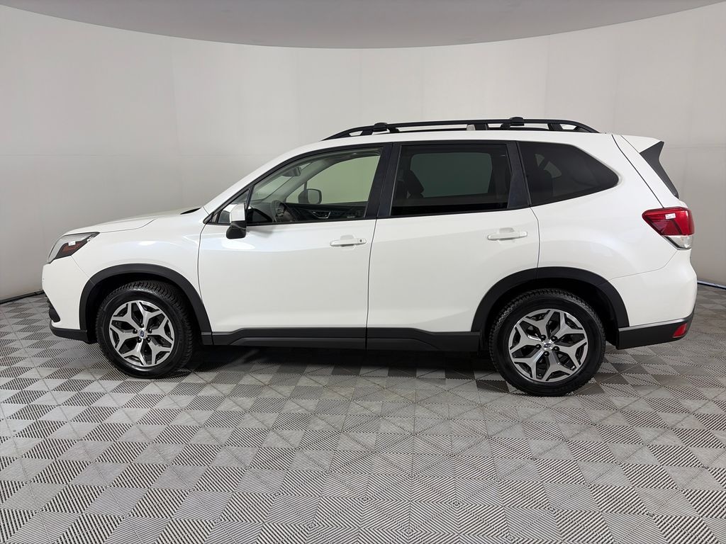 Used 2023 Subaru Forester Premium SUV