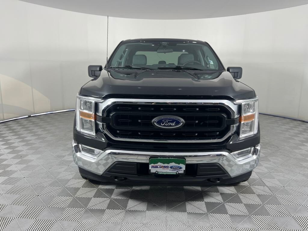 2022 Ford F-150 XLT photo 2