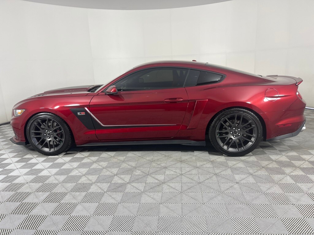 2015 Ford Mustang GT Premium photo 4