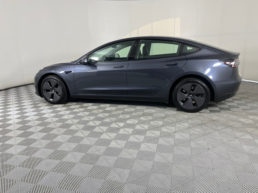 2023 Tesla Model 3 photo 4