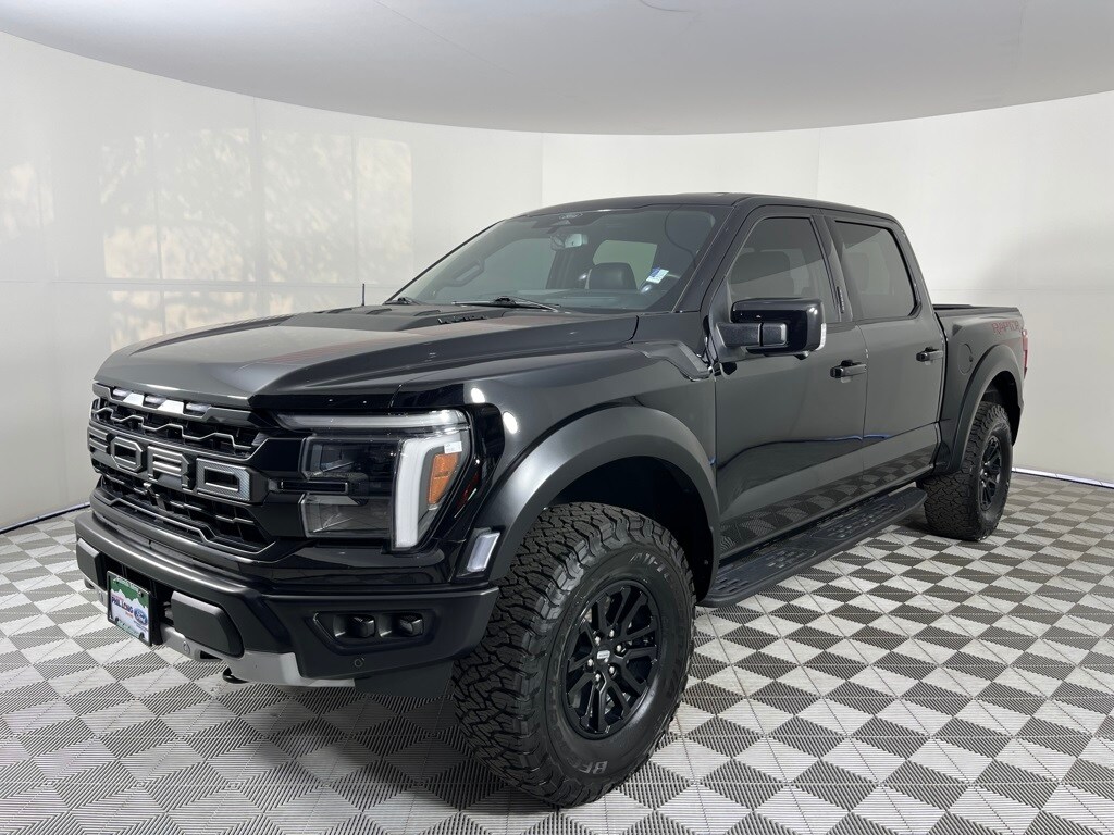 2024 Ford F-150 Raptor photo 3