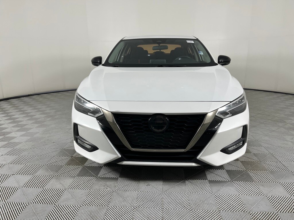 2020 Nissan Sentra SR photo 2