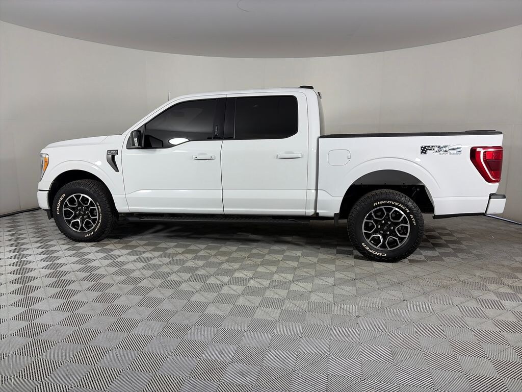 Used 2022 Ford F-150 XLT Truck SuperCrew Cab