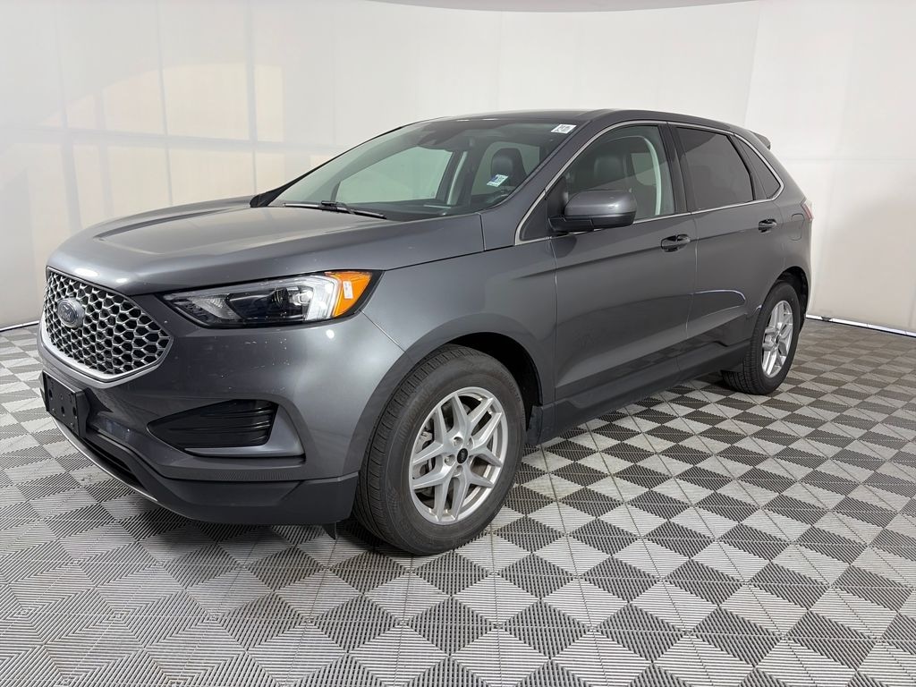 Used 2024 Ford Edge SEL SUV