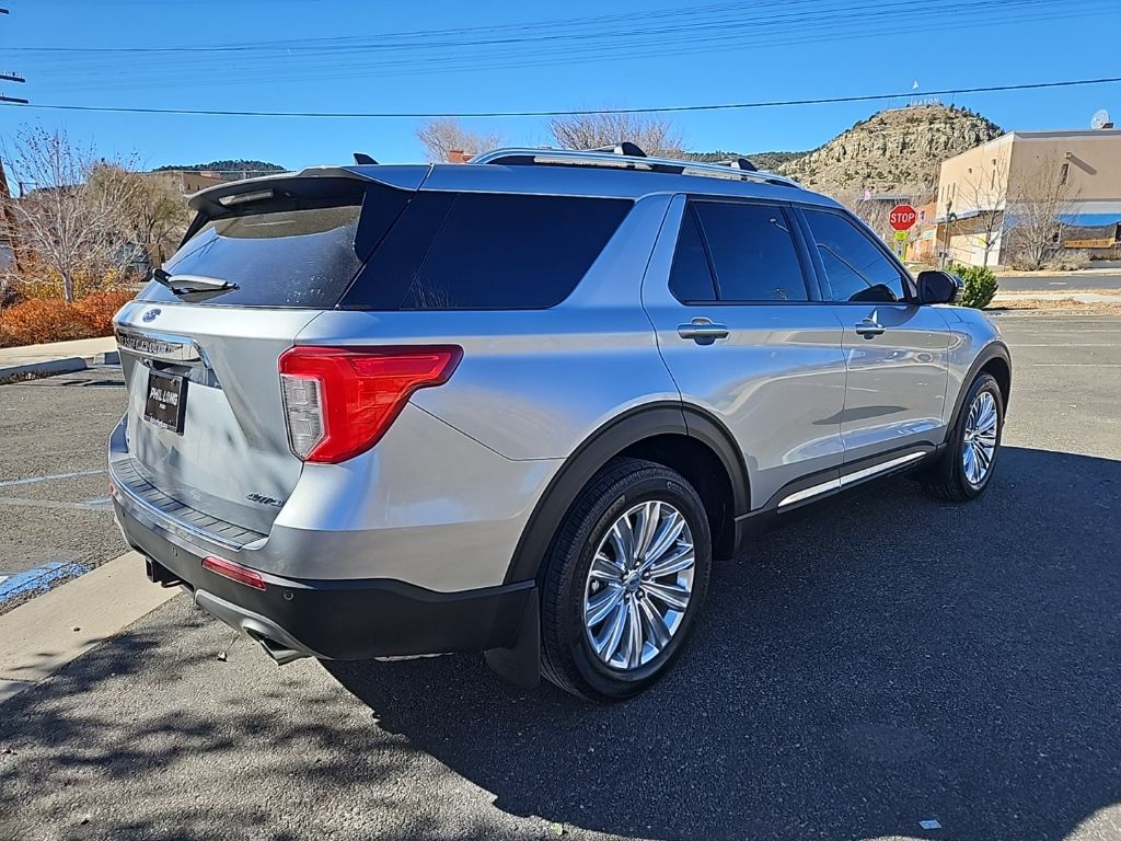 2023 Ford Explorer Limited photo 4