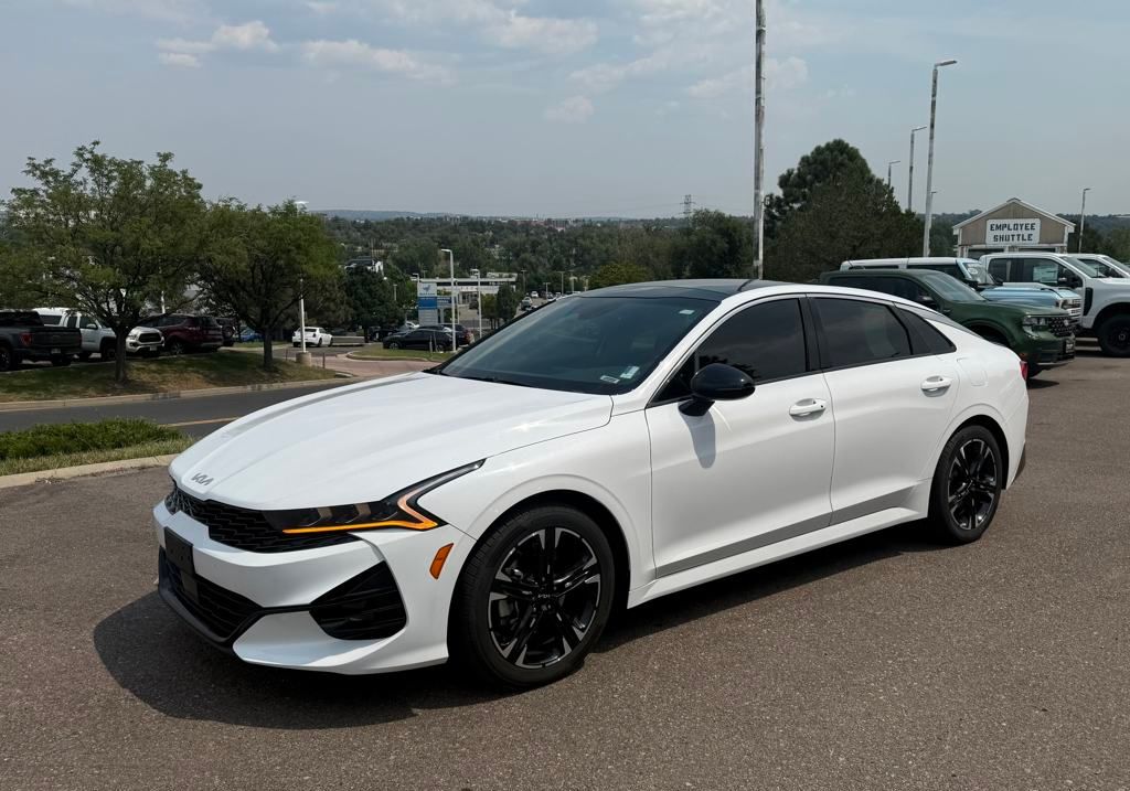 2022 Kia K5 GT-Line photo 3