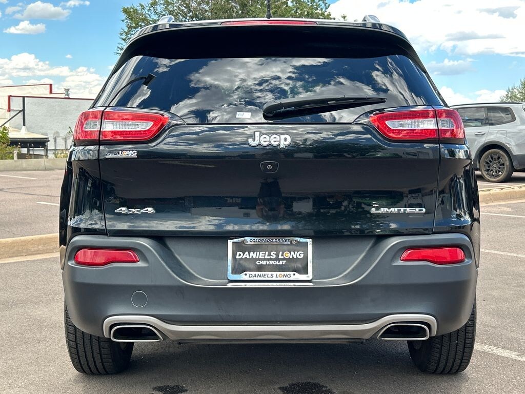 Used 2017 Jeep Cherokee Limited SUV