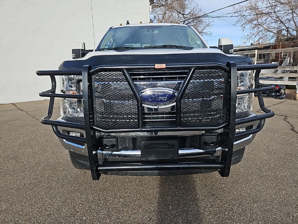 Used 2019 Ford F-350SD Lariat Truck