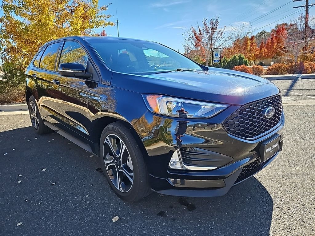 Used 2022 Ford Edge ST SUV