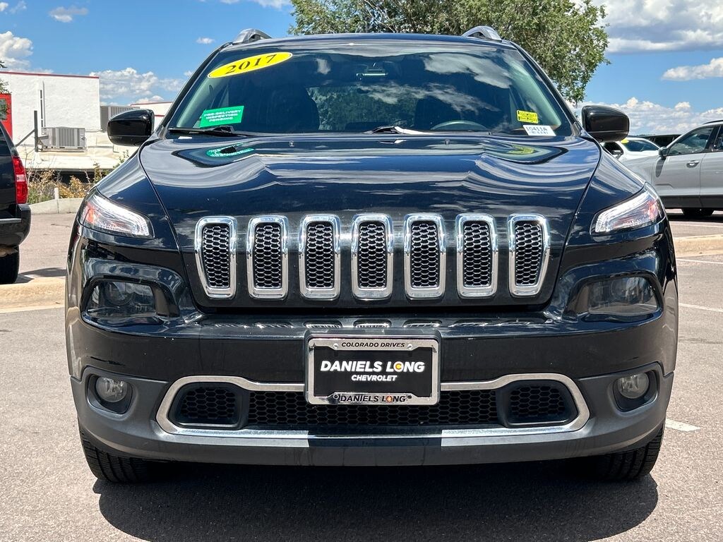 Used 2017 Jeep Cherokee Limited SUV