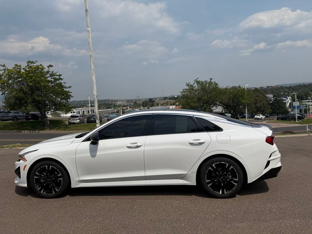 2022 Kia K5 GT-Line photo 4