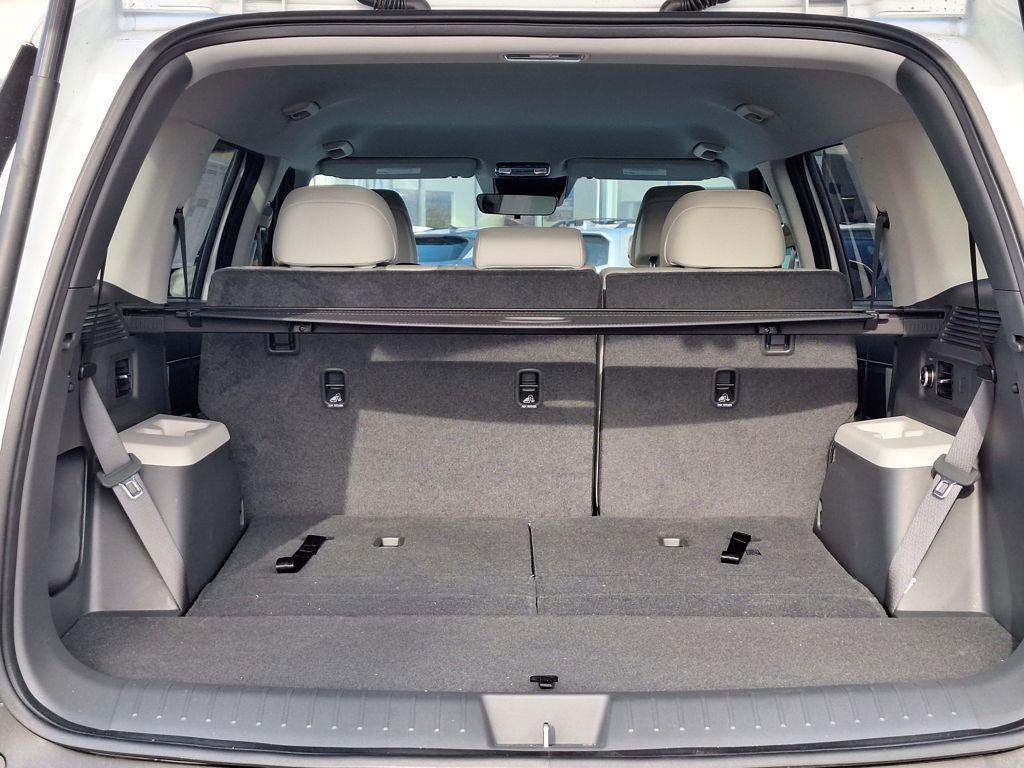 2025 Hyundai Santa Fe SEL - Photo 28