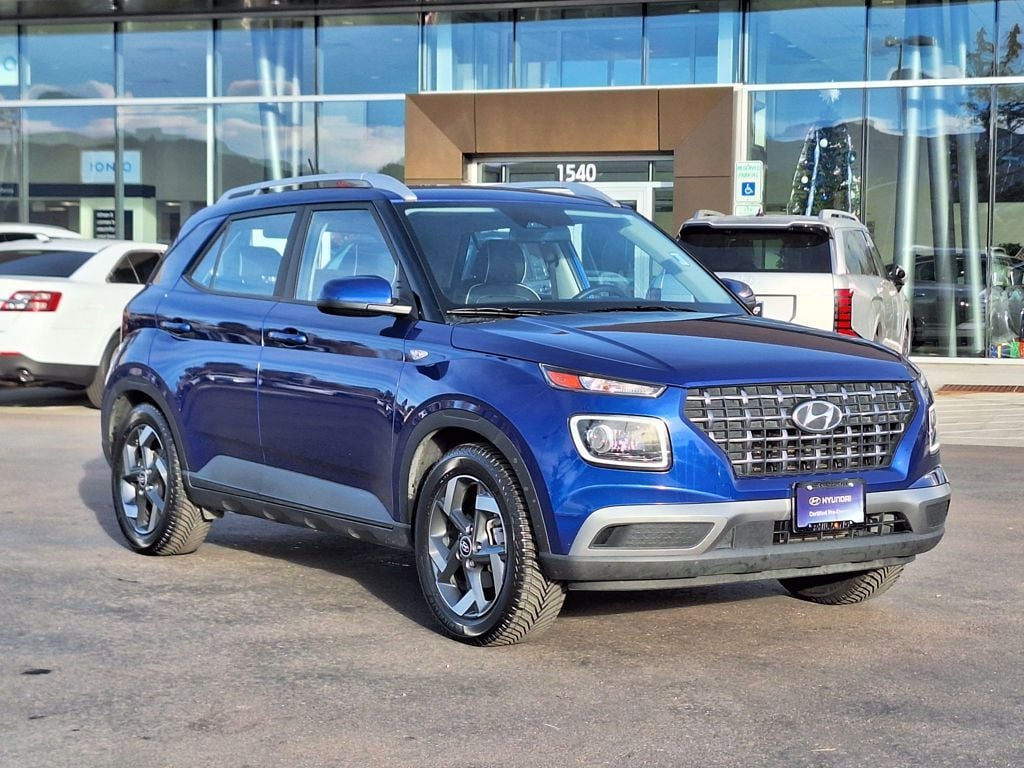 2023 Hyundai Venue Limited's photo
