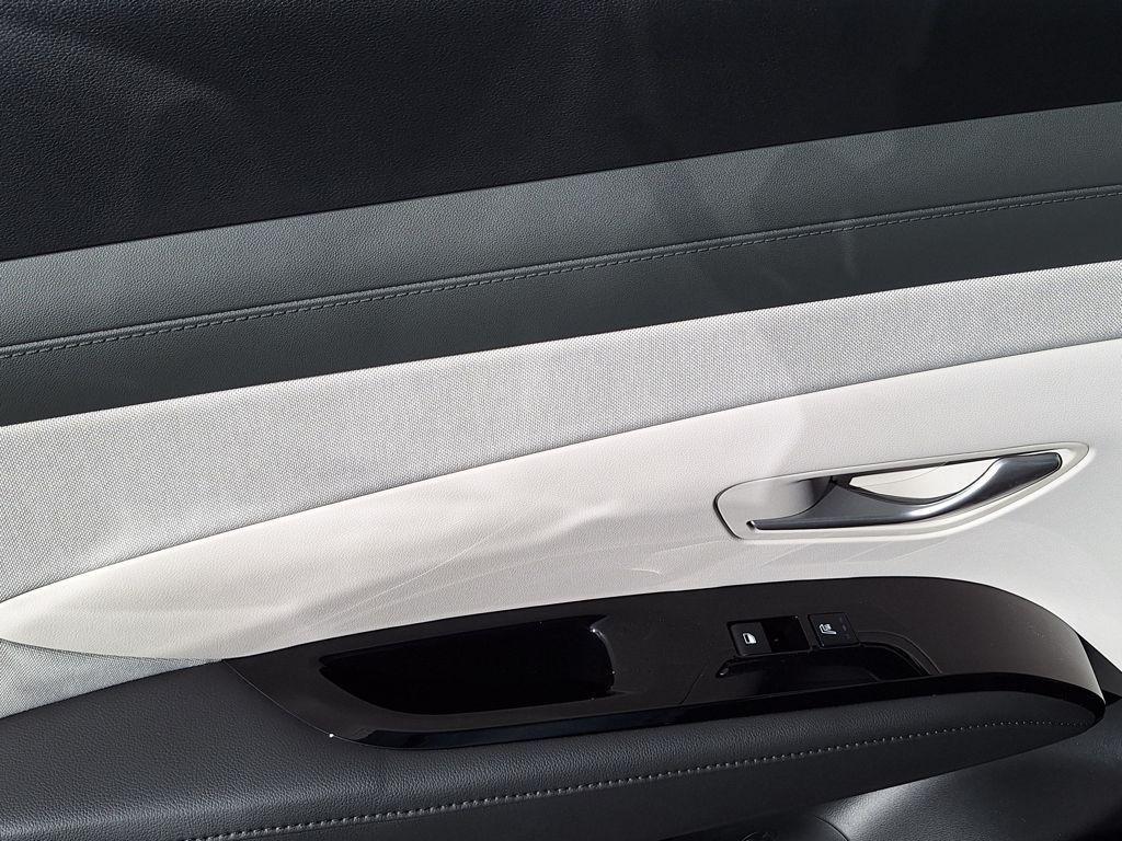 2025 Hyundai Tucson Limited - Photo 14