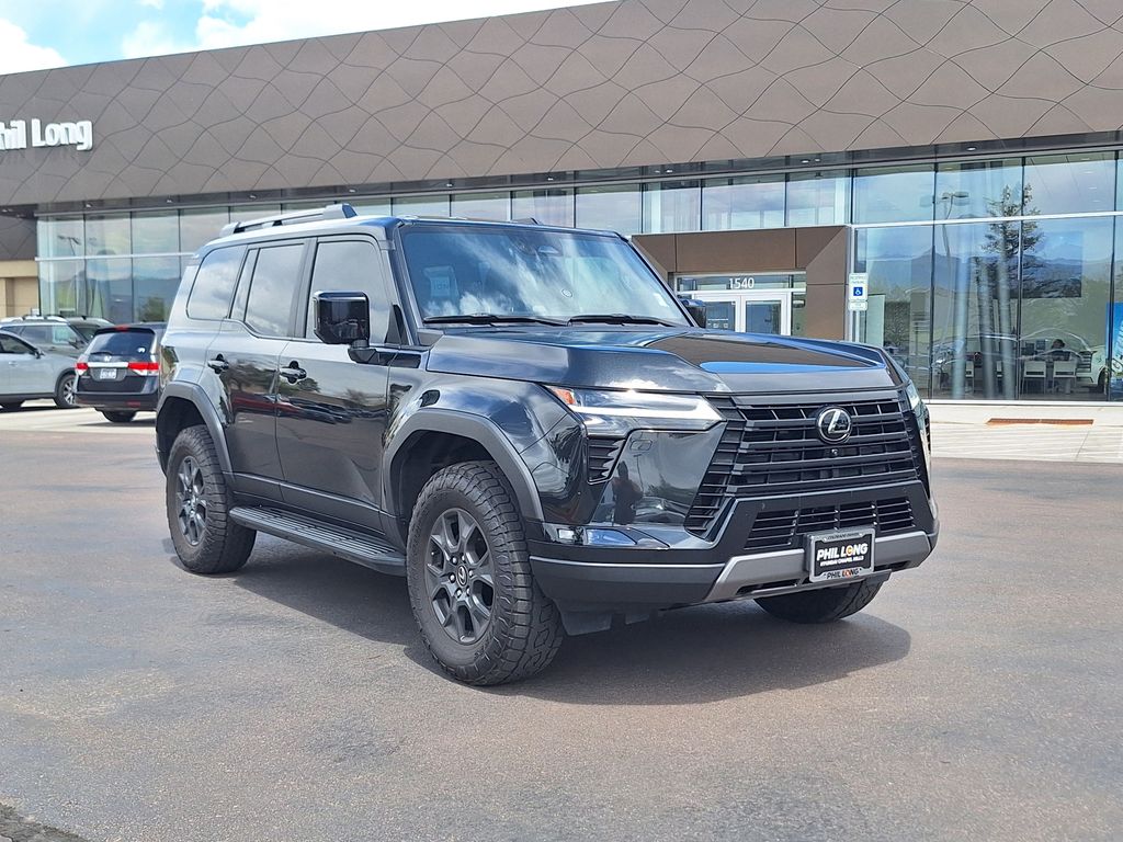 2024 Lexus GX 460 550 Overtrail's photo