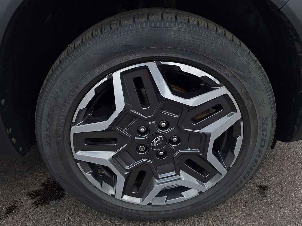 2023 Hyundai Santa Fe Limited - Photo 31