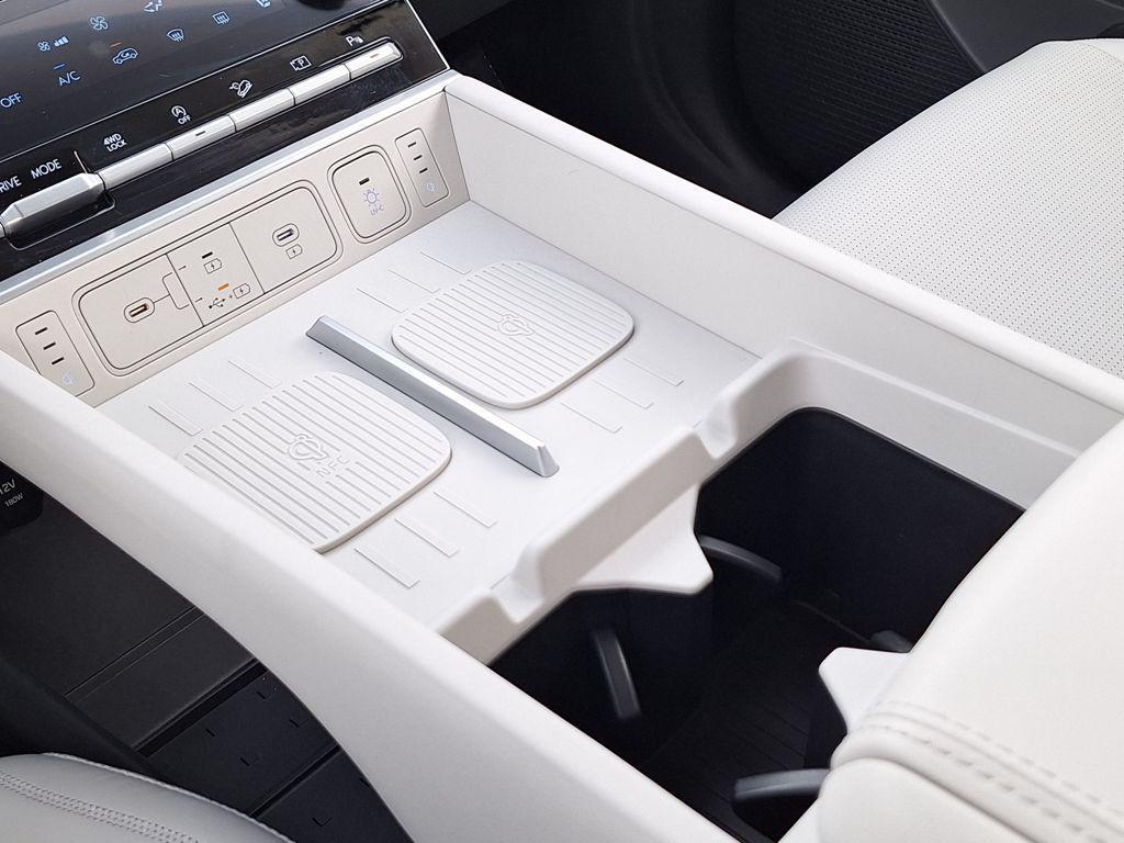 2025 Hyundai Santa Fe Calligraphy - Photo 26