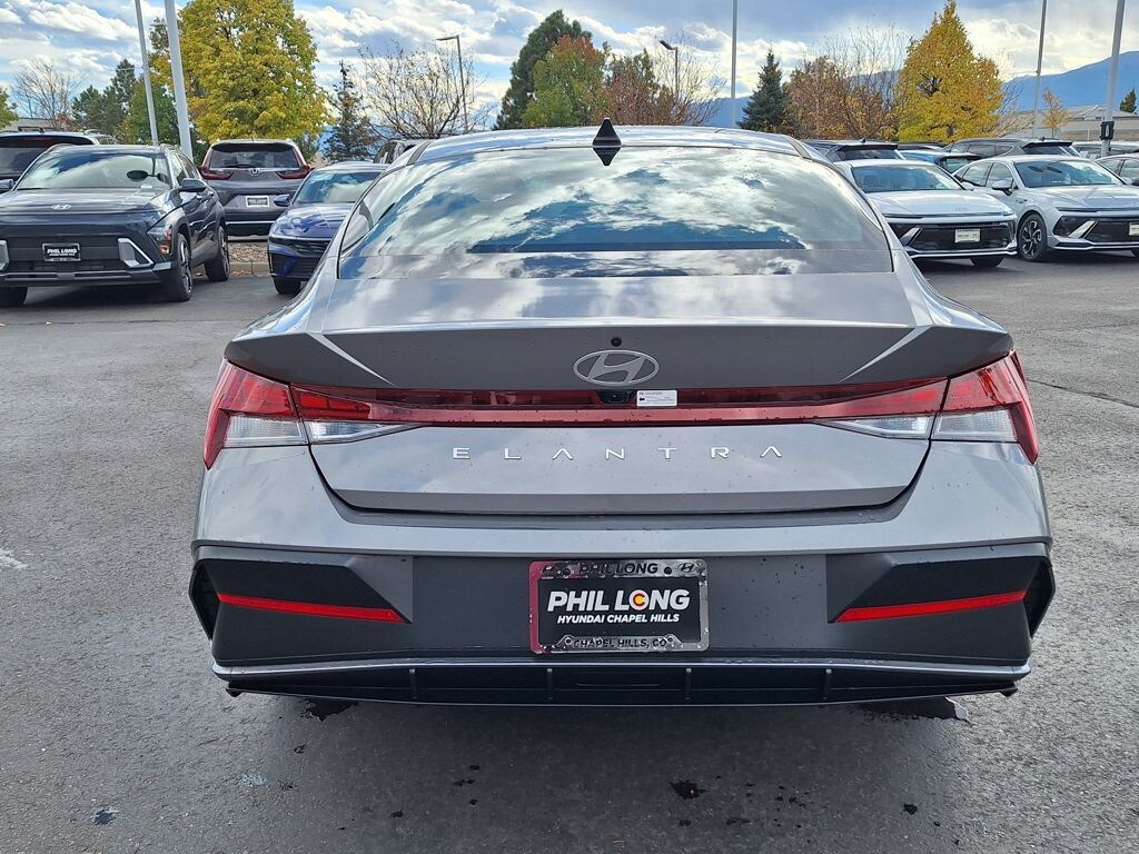 Used 2024 Hyundai Elantra SEL Sedan