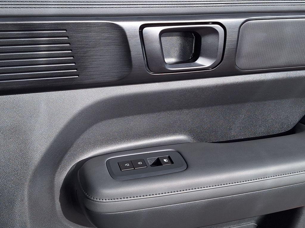 2025 Hyundai Santa Fe Calligraphy - Photo 28