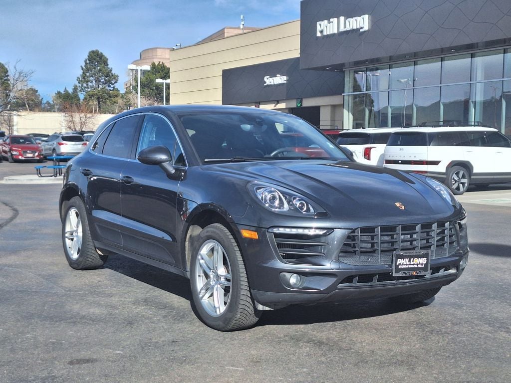 2017 Porsche Macan S's photo