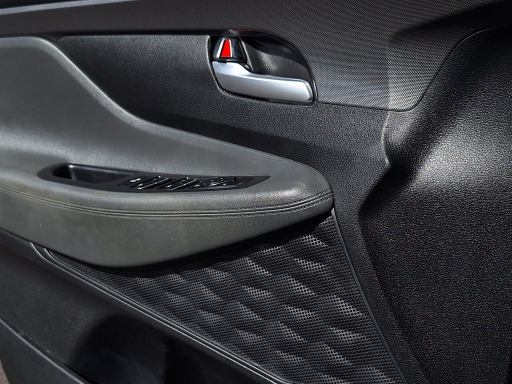 2022 Hyundai Santa Fe SEL - Photo 9
