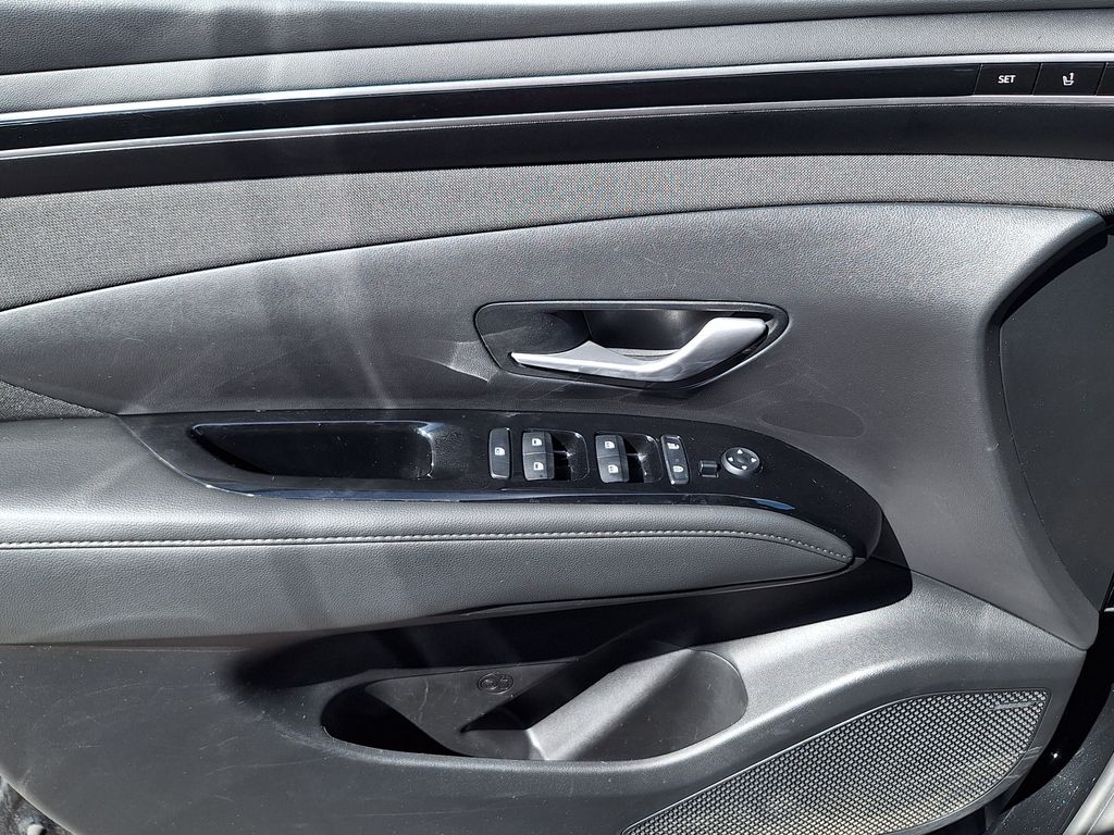 2023 Hyundai Tucson Limited - Photo 9