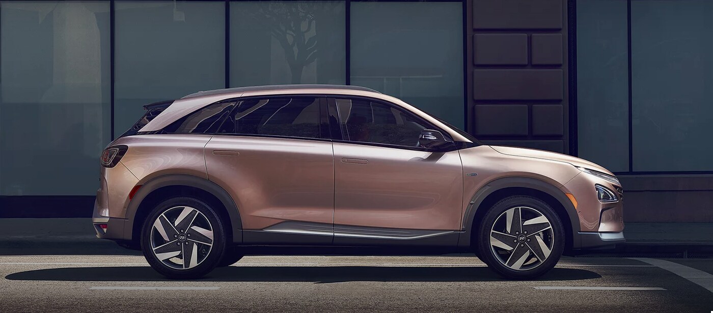 A side profile of the 2023 Hyundai NEXO Fuel Cell