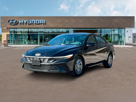 2024 Hyundai Elantra SEL Sedan