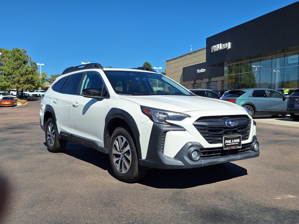 2023 Subaru Outback Premium SUV
