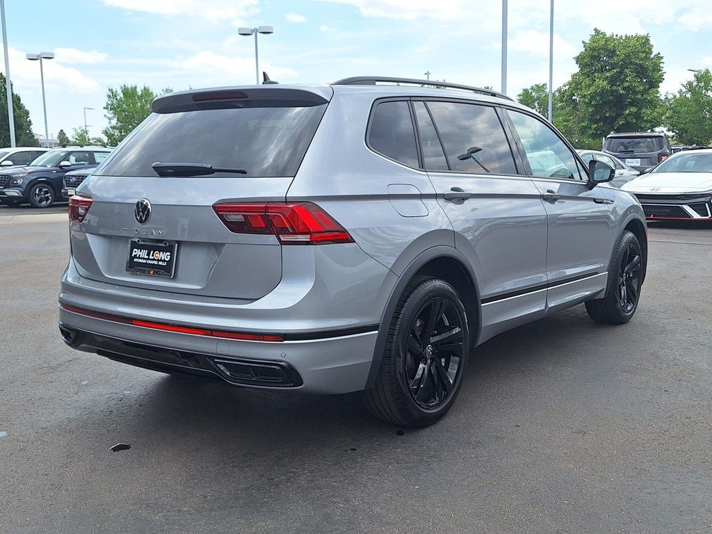 2024 Volkswagen Tiguan SE R-Line Black photo 3