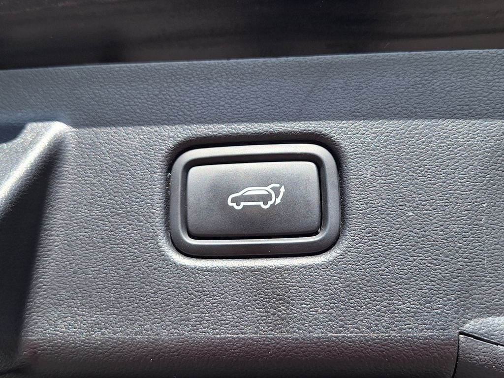 2023 Hyundai Tucson Limited - Photo 28