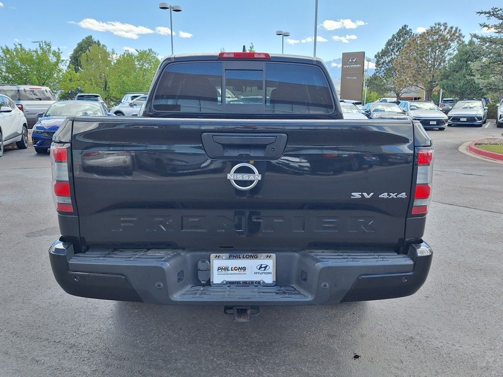 2022 Nissan Frontier SV photo 4