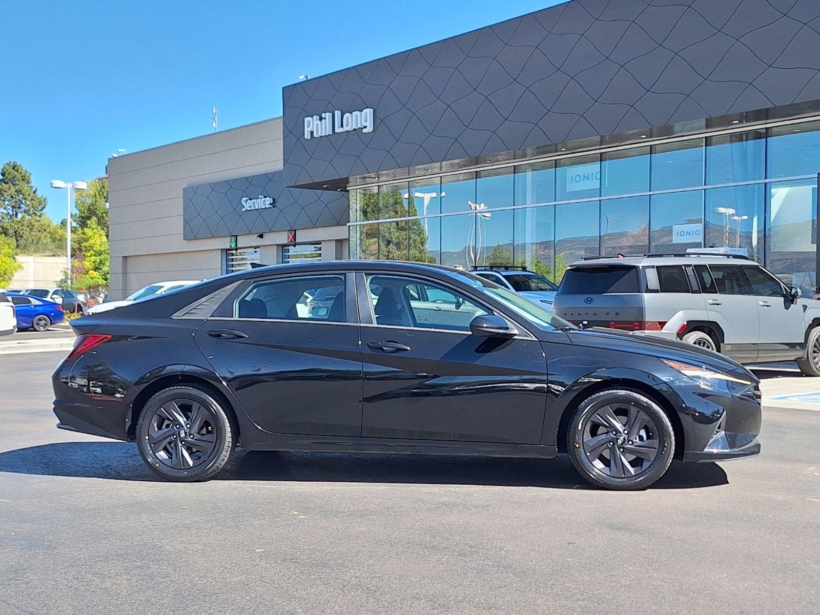 Used 2022 Hyundai Elantra SEL with VIN 5NPLM4AG0NH080611 for sale in Colorado Springs, CO