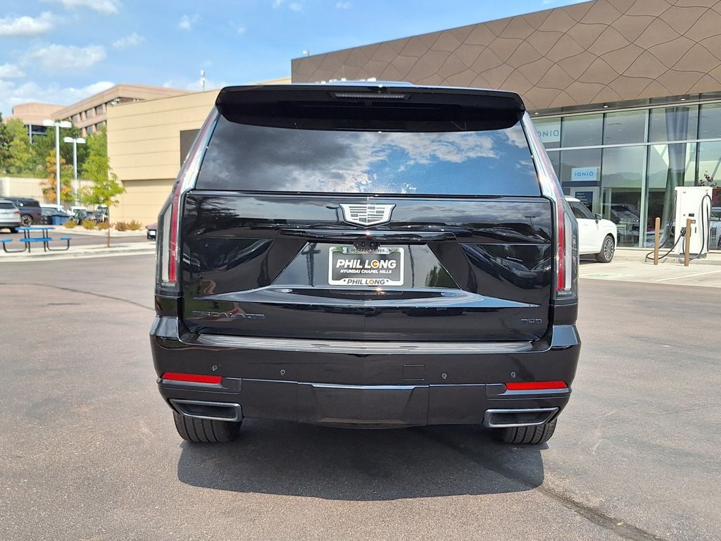 2025 Cadillac Escalade Sport photo 4