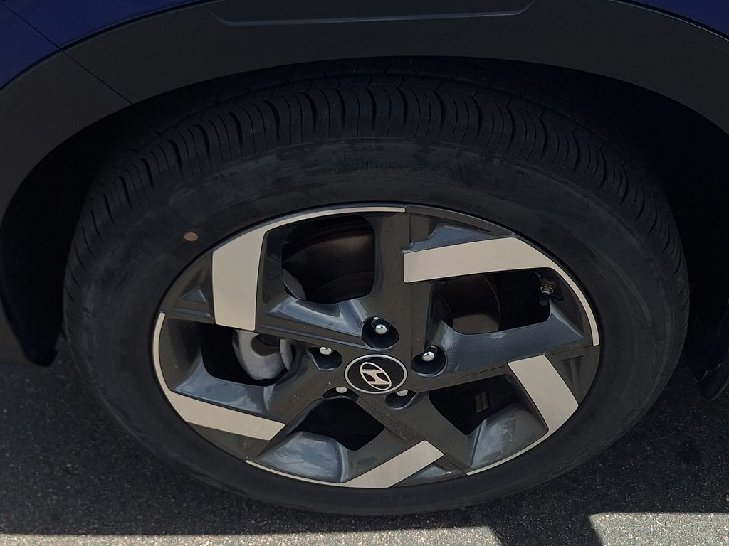 2023 Hyundai Venue SEL - Photo 29