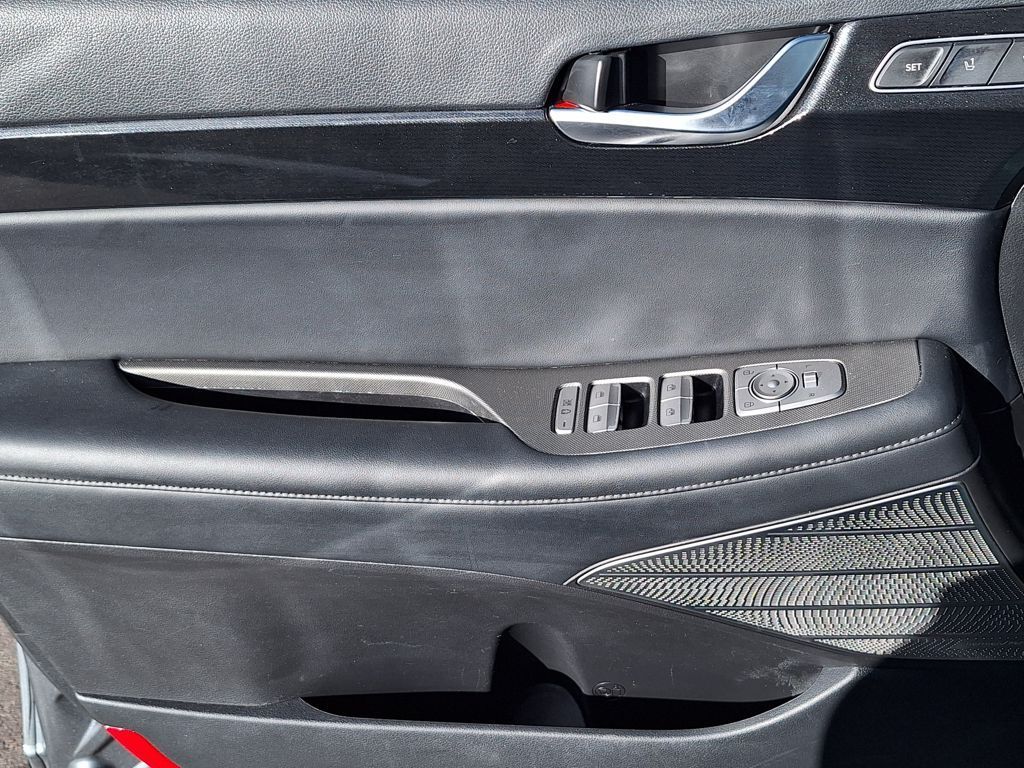 2021 Hyundai Palisade Limited - Photo 9