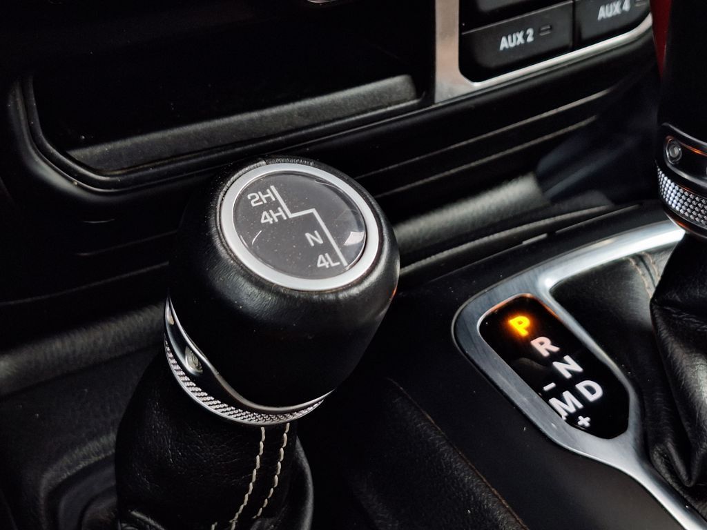 2021 Jeep Gladiator Overland - Photo 23