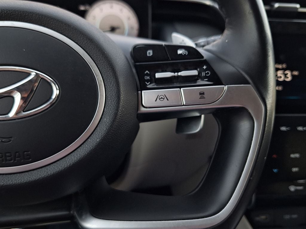 2022 Hyundai Tucson Limited - Photo 17
