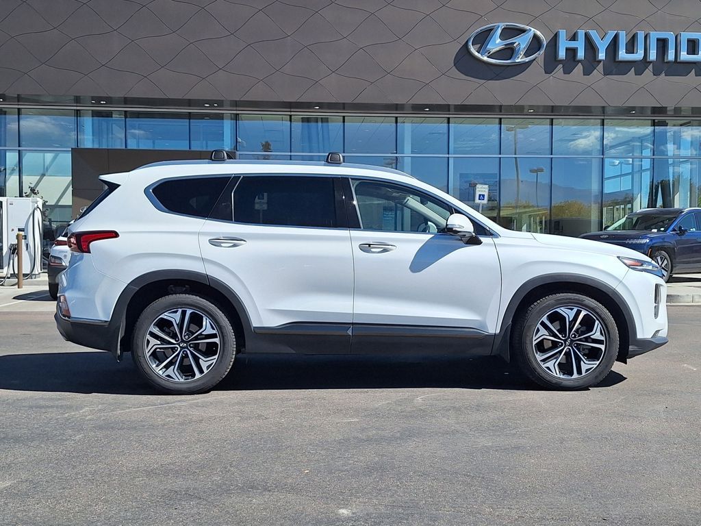 2020 Hyundai Santa Fe Limited 2.0T photo 2