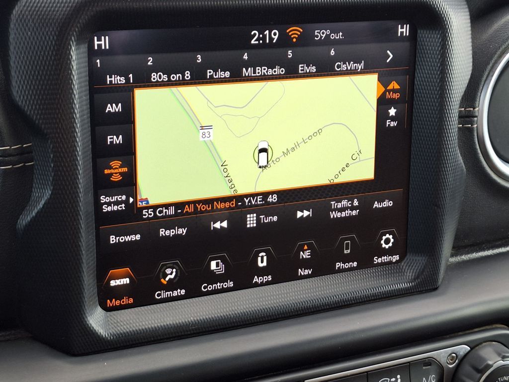 2021 Jeep Gladiator Overland - Photo 19