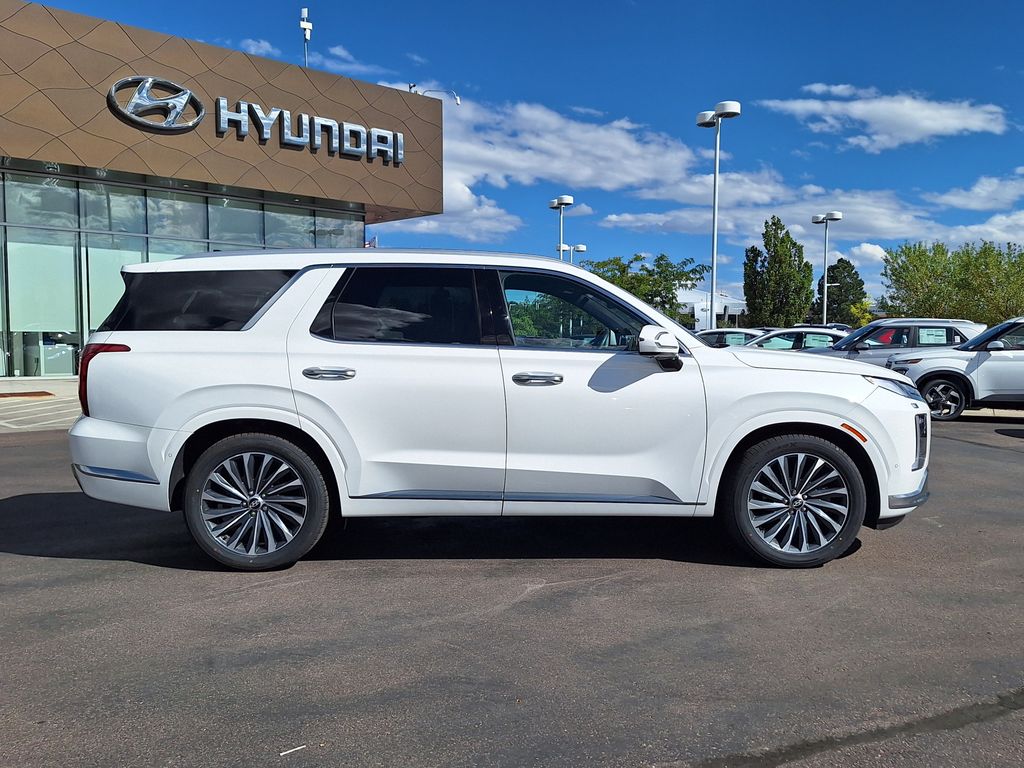 2024 Hyundai Palisade Calligraphy - Photo 2