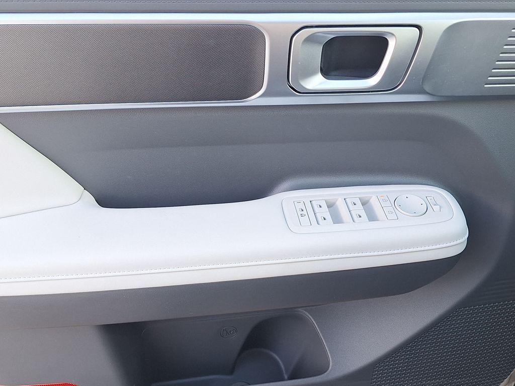 2025 Hyundai Santa Fe SEL - Photo 9