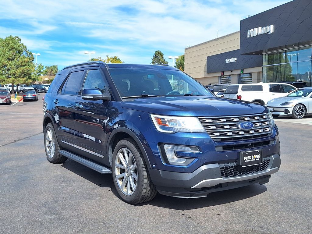 2017 Ford Explorer