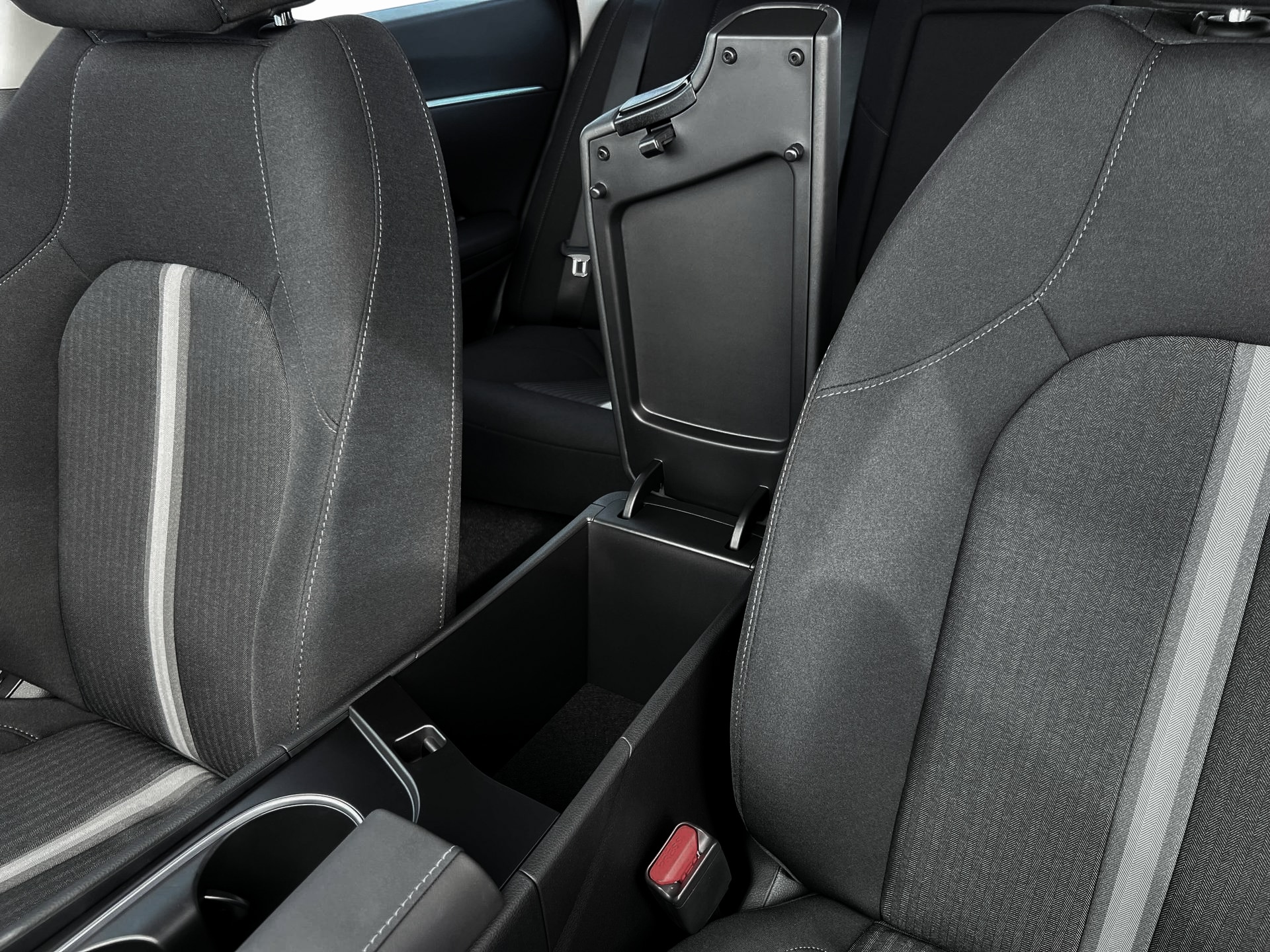 2025 Hyundai Sonata SEL - Photo 18