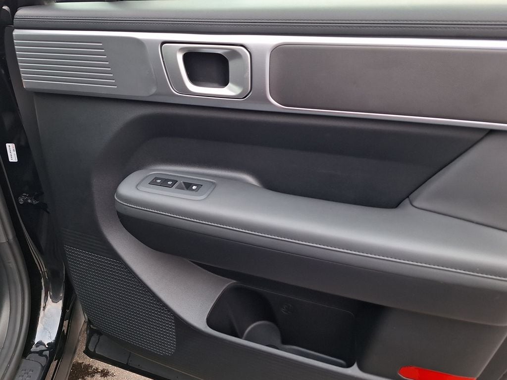 2025 Hyundai Santa Fe SEL - Photo 29
