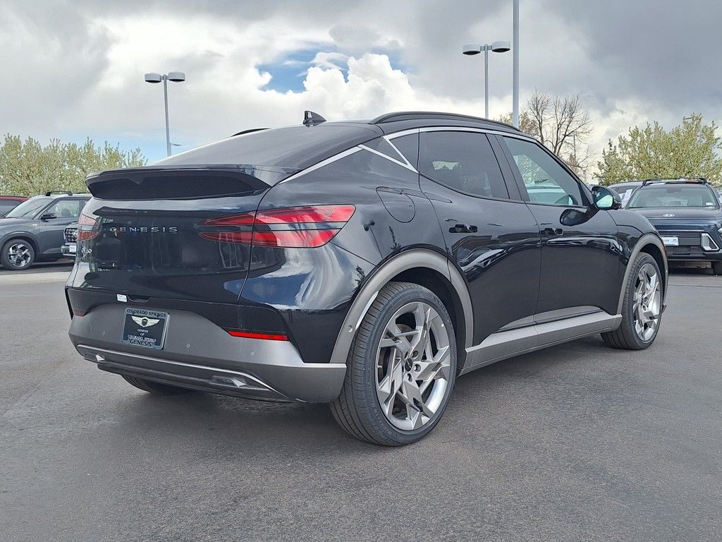 2024 Genesis GV60 Performance photo 3