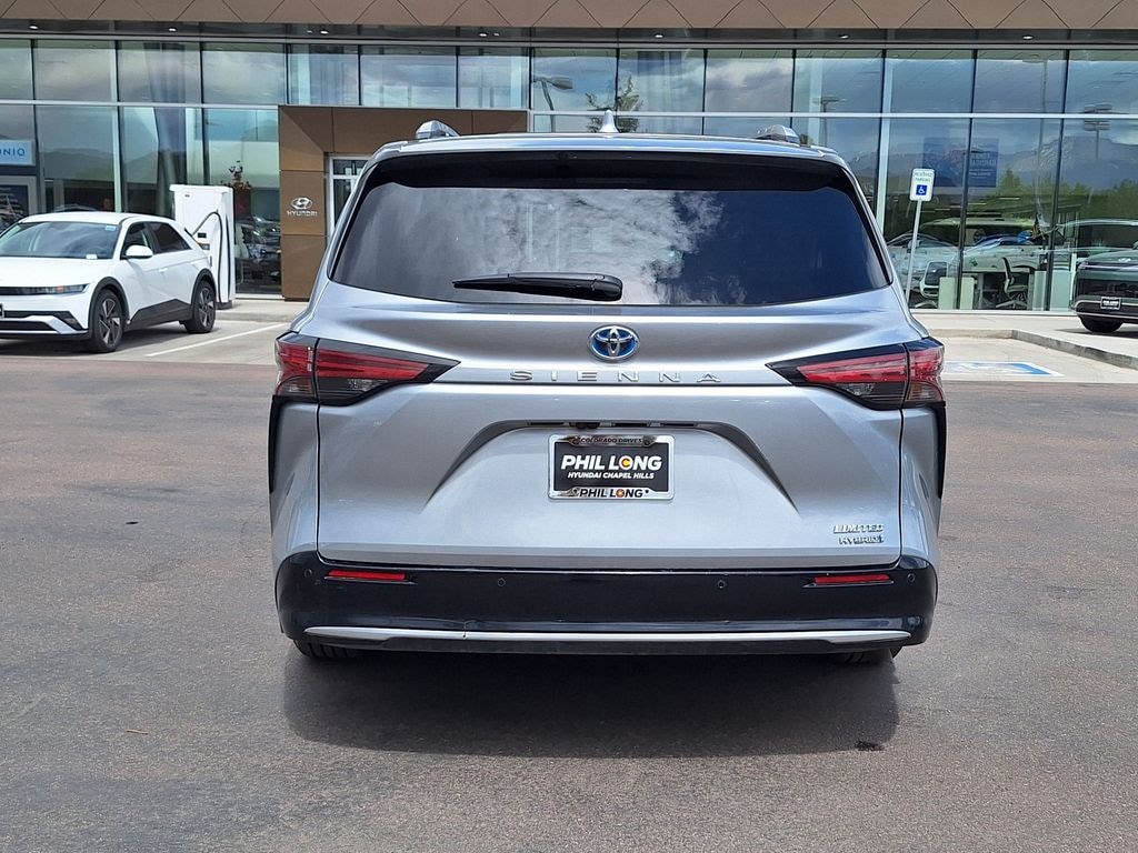 Used 2024 Toyota Sienna Limited 7 Passenger Van Passenger Van